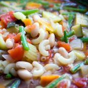 SUMMER MINESTRONE w/BASIL